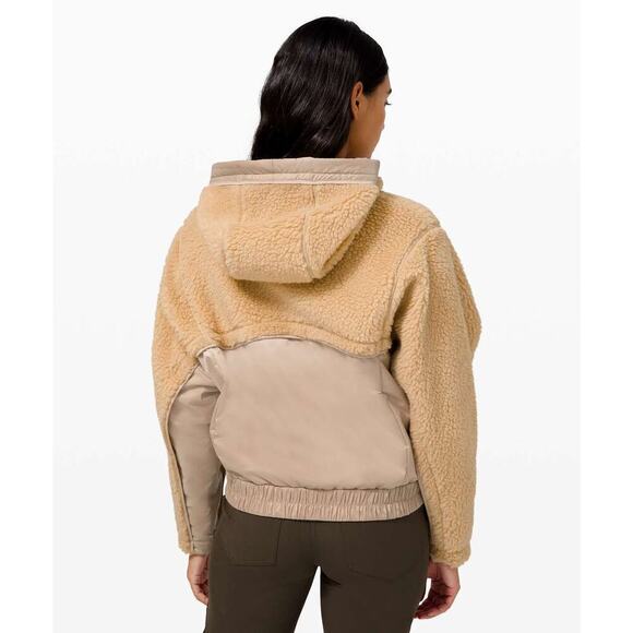 NWT Lululemon Sherpa and Shine Jacket - Picture 2 of 8